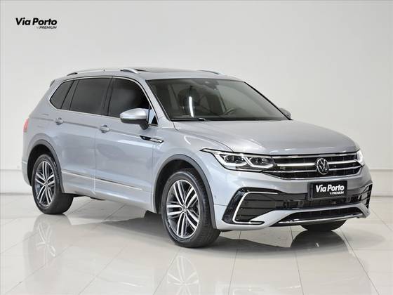 VOLKSWAGEN TIGUAN 2.0 300 TSI GASOLINA ALLSPACE R-LINE AUTOMÁTICO VOLKSWAGEN TIGUAN 2.0 300 TSI GASOLINA ALLSPACE R-LINE AUTOMÁTICO